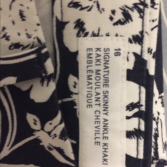 Gap- signature skinny ankle khaki - Picture 3 of 4